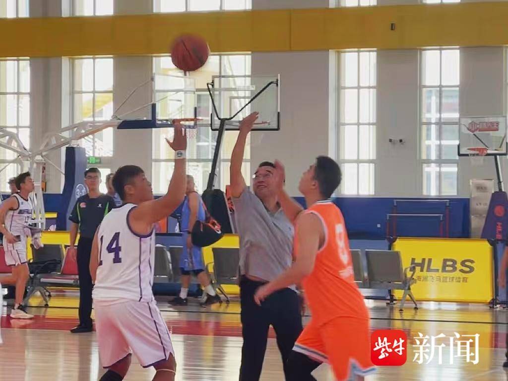 在赛事之余