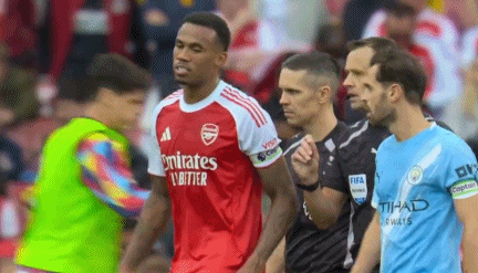 前与席尔瓦, 席尔瓦将球, ad 前与席尔瓦, 席尔瓦将球, ad