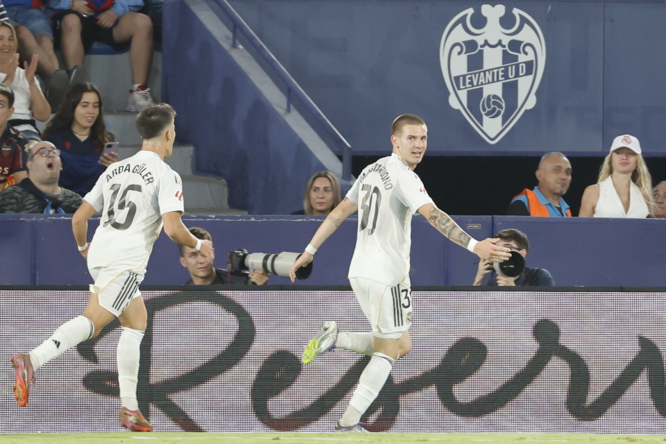 WLPu, om, OIFpy WLPu, om, OIFpy